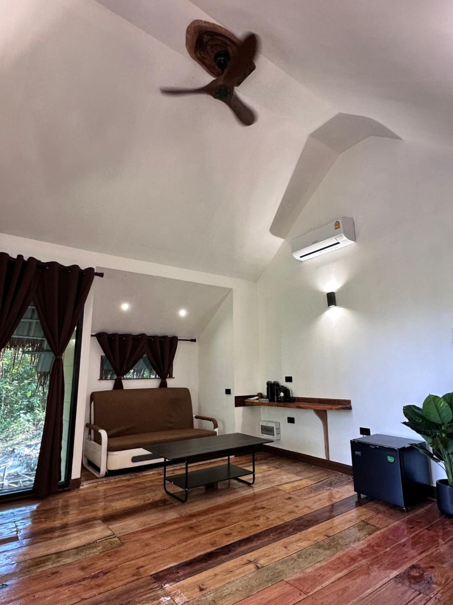 Koh Mook Mountain View Hotel Екстериор снимка